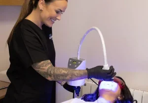 Managing Teeth Whitening Sensitivity in Dublin